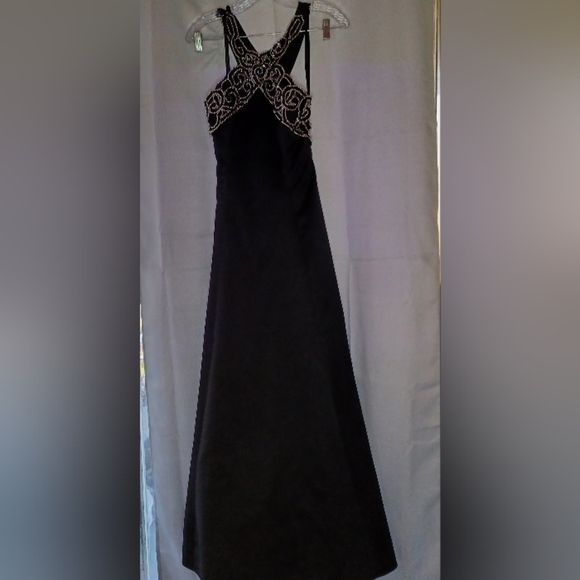 Blonde And Me Evening By Linda Bernell Elegant Black and Gold Beaded Dress - Picture 1 of 11